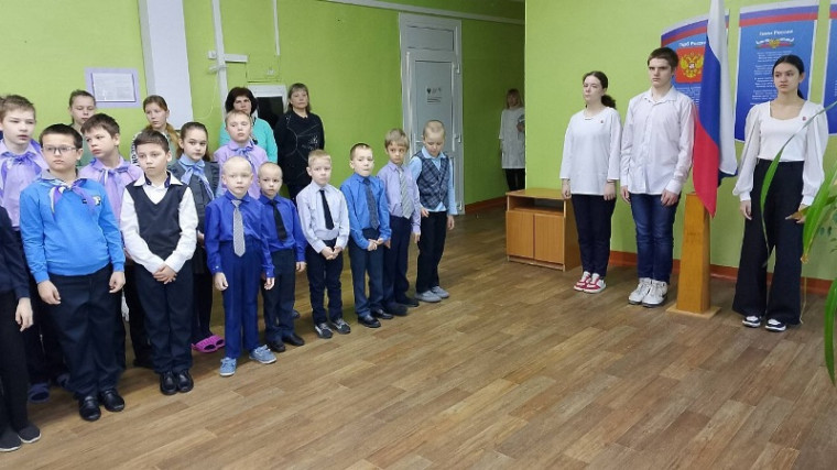 Внеурочные занятия «Разговоры о важном» сегодня прошли на тему: «Развитие массового спорта в России».